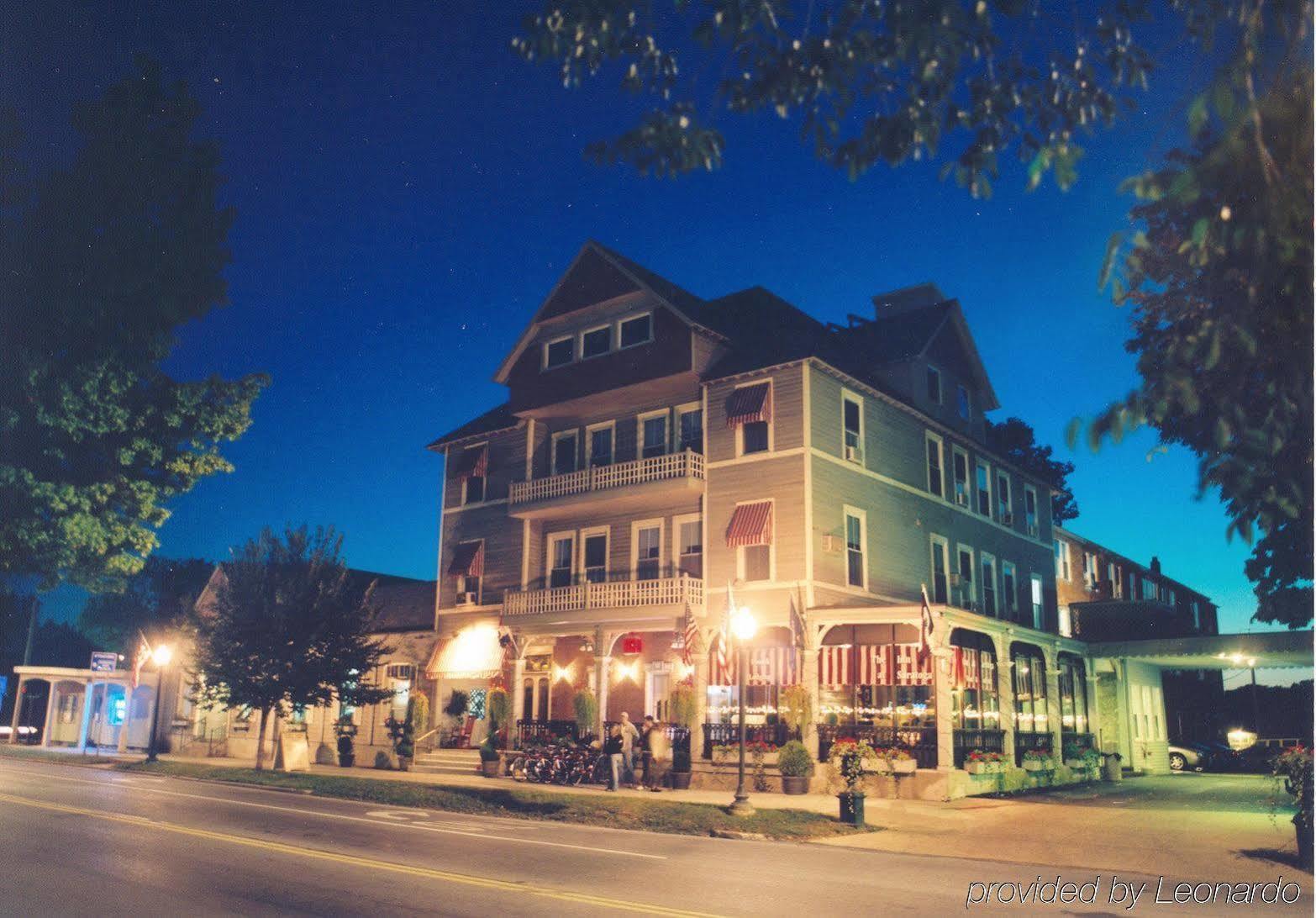 The Inn At Saratoga Saratoga Springs Exterior photo